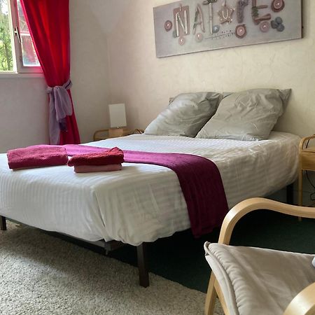 Le Bois Des Sources Saint-Marcel (Eure) Exterior foto
